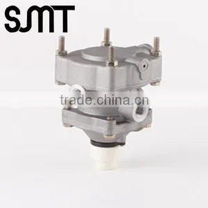 Truck Trailer Control Valve 9730024020 9730024090 9730020000 100-3522010 KAMAZ PARTS thumbnail-1