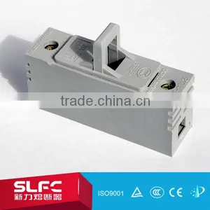 Economical Fuse Base For RT14 Fuse thumbnail-1