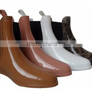 Half Shiny Custom Made PVC Boots Supplier thumbnail-1
