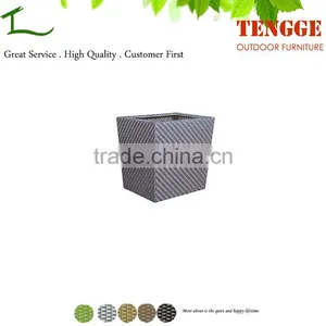 YH-8006 Garden Furniture Flowerpot Resin Rattan Garden Planters thumbnail-1