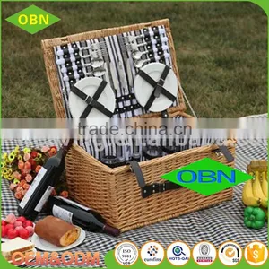 Rattan Material 4 Person Hand Woven Wicker Picnic Basket for Sale thumbnail-1