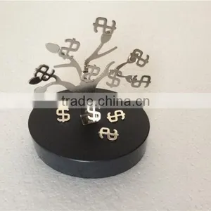 Magnetic Sculptures With Money Tree thumbnail-1