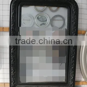 Decorative Wall Mirror thumbnail-4
