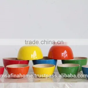 Round Colored Lacquer Bamboo Salad Bowl thumbnail-2