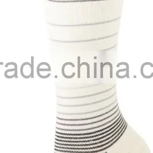 Women's Circulator Compression Socks With Merino Wool and Bamboo thumbnail-5