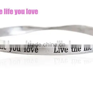 Diy Small Charm Bangle Custom Name Logo Bangle Women Twist Daily Wear Bangles thumbnail-3