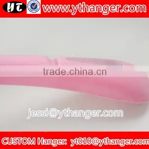 YY0509 Clothing Brands Logos Pink Non-slip Velvet Wedding Dress Hanger Velvet Flocked Clothes Hangers Supplier's Choice thumbnail-4