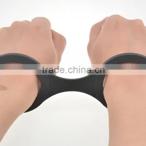2016 Best Selling Colorful Personalize Sex Full Silicone Handcuff for Adults thumbnail-2