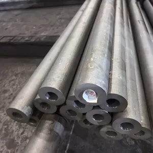 Cost Effective Light Weight Thin Wall Seamless Steel Tube For Heat Exchangers thumbnail-2