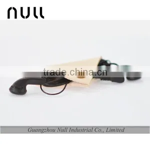 Small and Cute Vegetable Tanning Leather Earphone Storage Holders thumbnail-5