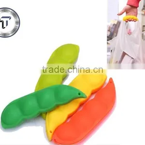 Cute Peas Durable Silicone Shopping Helper Bag Holder thumbnail-1