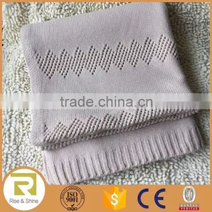 Wholesale 100% Acrylic Crochet Diamond Repeated Knit Throw Blanket thumbnail-1