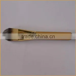 Taklon Hair Foundation Brush thumbnail-1