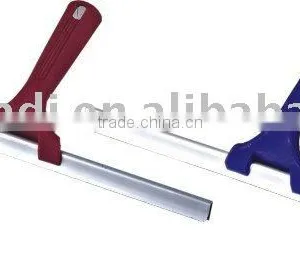 HD3004 Plastic Glass Brush thumbnail-1