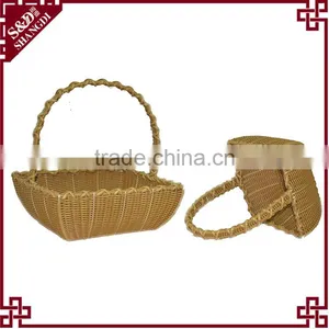 S.D Handmade Rectangle PE Rattan Gift Packing Basket With Handle thumbnail-1