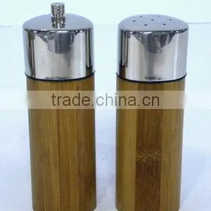 Salt and Pepper Set thumbnail-1