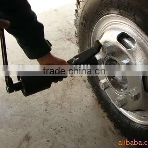 6200N.M Tire Wrench for Truck thumbnail-1