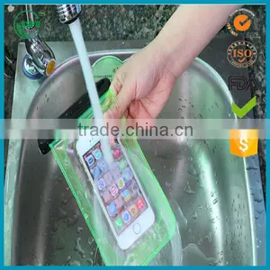 China Supplier Specialized Pvc Waterproof Bag for Iphone 6s thumbnail-3