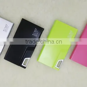 OEM Manufacturer Best Selling Power Bank IP302 Power Banks Portable Mobile Phone Charger thumbnail-4