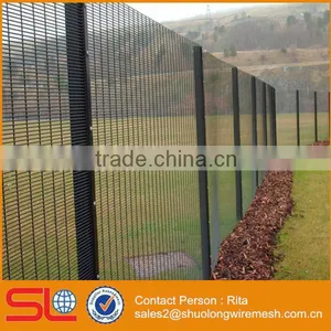 Anti-climb Weld Mesh Fence thumbnail-2