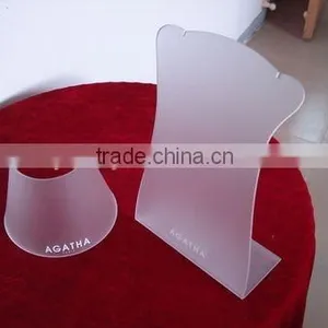 Black Acrylic Necklace Displays thumbnail-3
