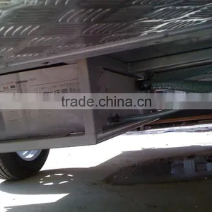 Horse Trailer thumbnail-5