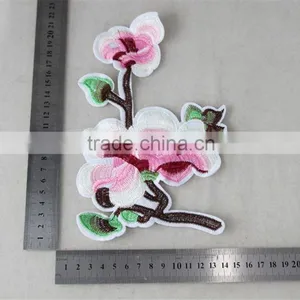 Beautiful Pink Color Wild Peach Flower Embroidery Patch Fashion Applique Polyester Logo Patches for Garment thumbnail-6