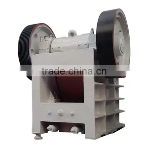 Industrial High Efficiency 1.5kw 15kw 30kw Hot Sale to India Mobile Jaw Crusher thumbnail-6