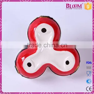 High Quality Red Christmas Ceramic Candy Dish thumbnail-5