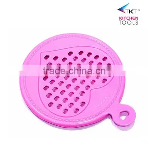 Hight Quality Plastic Flat Vegetable Rotary Cheese Grater thumbnail-1