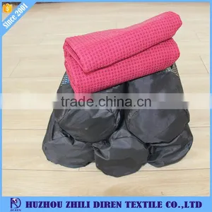 Wholesale Eco-friendly Comfortable Yoga Towel With Silicone Dots HU ZHOU thumbnail-5