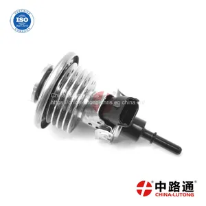 Emissions Fluid Injector Exhaust Fluid (DEF) Injection Nozzle 0 444 021 013 thumbnail-1