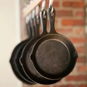 Hot Selling Factory Supply Cast Iron Preseasoned Frying Pan 6/8/10 Inch Seasoned Skillet Fryer Pan With Handle thumbnail-4