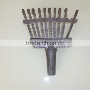 High Quality 11 Tines Carton Steel Stick Rake thumbnail-3