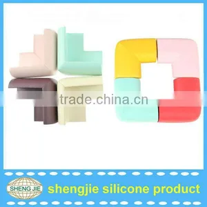 Hot Selling Table Corner Angle Collision Baby Protective Equipment Silicone Holster thumbnail-1