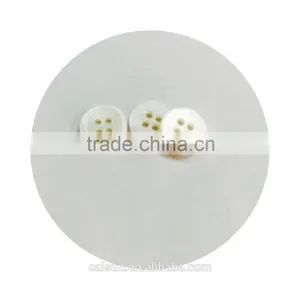 2015 New Fashion 4 Hole Shell Buttons/ Garment Accessory (#F10001) thumbnail-4