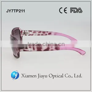 Wholesale Fashion Sunglasses Fitted With Polarized (or Pc/tac Lens) for Woman With Custom Logo thumbnail-3