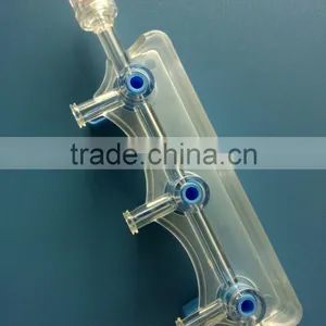 Disposable Medical Plastic Manifold Stopcock With 3 Ports thumbnail-2