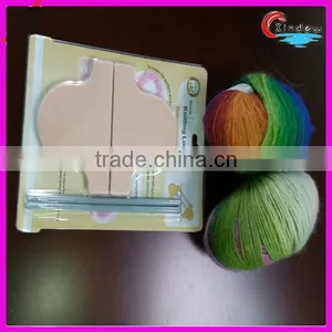 Plastic Knitting Loom thumbnail-1