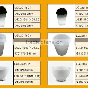 White Round Plastic Planters LGL20 thumbnail-1