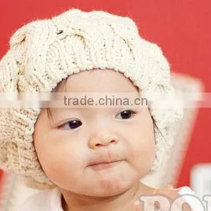 Fashion Computer Knitted Beret Hats in White Majored Producer Factory thumbnail-6