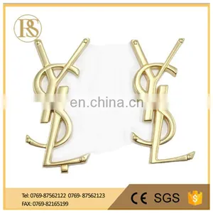 Famous Brand Logo Gift thumbnail-1