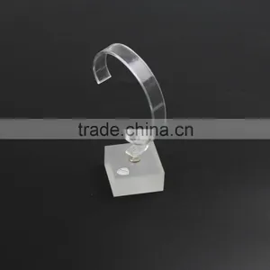 Frosted Acrylic Watch Display Stand Cube Display Stand for Watches RW001 thumbnail-4