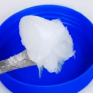 High Quality Fragrance Free Liquid Pure Petroleum Jelly thumbnail-4