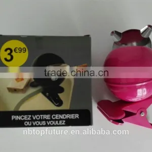 Ashtray With Clip thumbnail-1