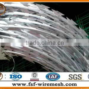 450mm 500mm 750mm BTO - 22 CBT - 65 Concertina Razor Barbed Wire thumbnail-1