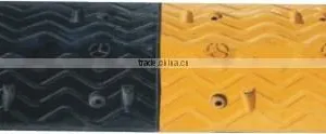 Black & Yellow Round Road Safety Speed Bump thumbnail-1