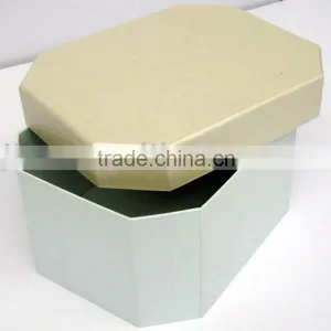 Cardboard Box thumbnail-1