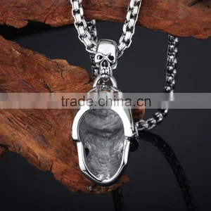 High Polish Stainless Steel Skull Head Design Tibetan Pendant thumbnail-3