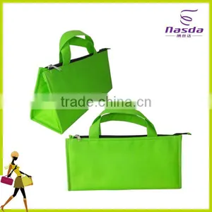 Green Non Woven Traveling Package Cooler Bag thumbnail-1